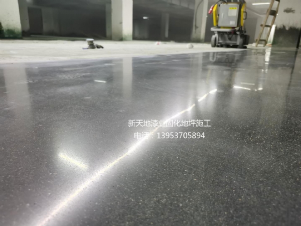 車庫地坪漆施工方案和價格？